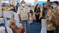 Vaksinasi Covid-19 di Mal Ciputra Tangerang.