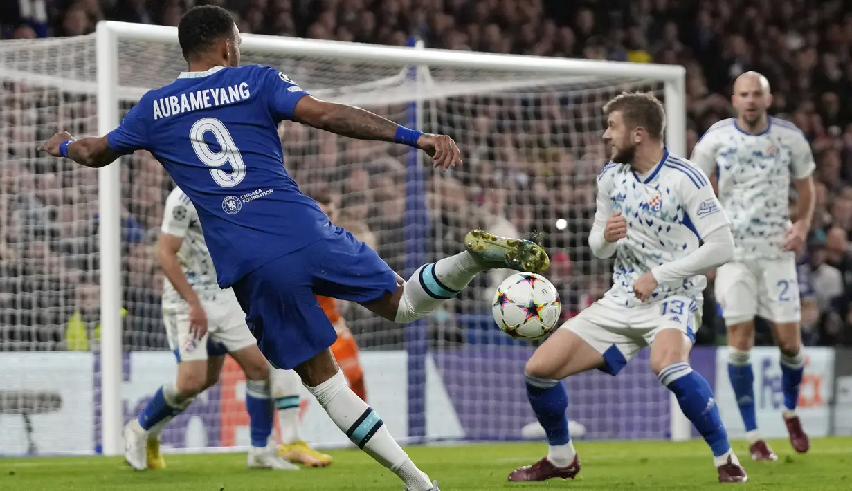 Chelsea berhasil memenangkan laga pamungkas saat melawan Dinamo Zagreb dengan skor 2-1 di Stamford Bridge, Inggris, Kamis (3/11/2022). (AP/Frank Augstein)