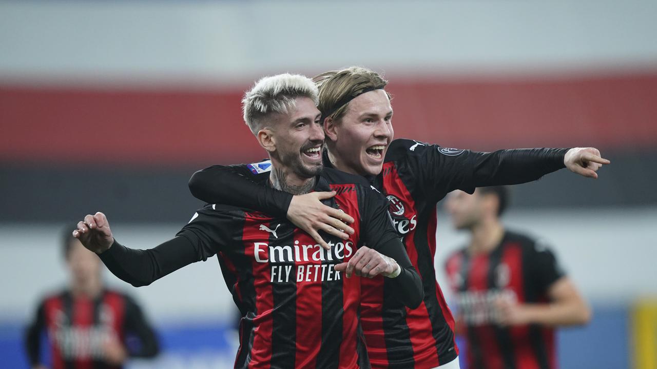 Gol Kessie dan Samuel Castillejo Bawa AC Milan Menang Tipis Atas Sampdoria