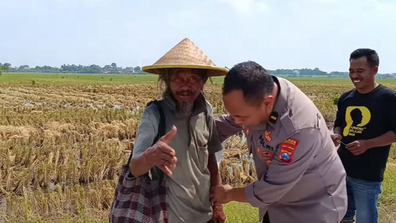 Baru Pertama Kali, Ipda Purnomo Sangat Hati-hati Saat Membersihkan ODGJ 'Saya Lillahi Ta'ala Menolong Mbahnya