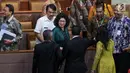 Menteri Kesehatan Nina Moelok saat menghadiri Rapat Paripurna di Kompleks Parlemen, Senayan, Jakarta, Rabu (13/2). Agenda utama rapat untuk pengambilan keputusan terhadap RUU Kebidanan. (Liputan6.com/JohanTallo)