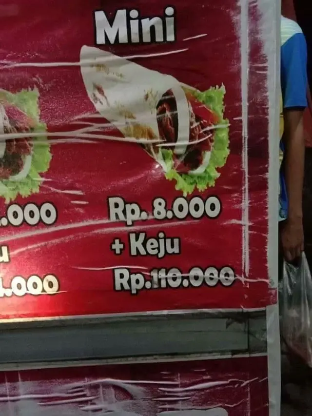 6 Spanduk Jualan Salah Tulis Ini Kocak, Bikin Pembeli Mikir Dua Kali