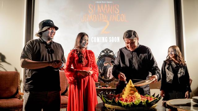 Si Manis Jembatan Ancol 2