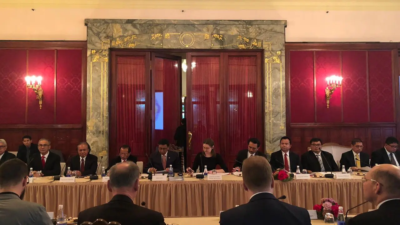 Menko Polhukam Wiranto menggelar pertemuan dengan Sekretaris Dewan Keamanan Rusia Nikolay Patrushev di Moskow, Rusia. (Dok: Kemenko Polhukam)