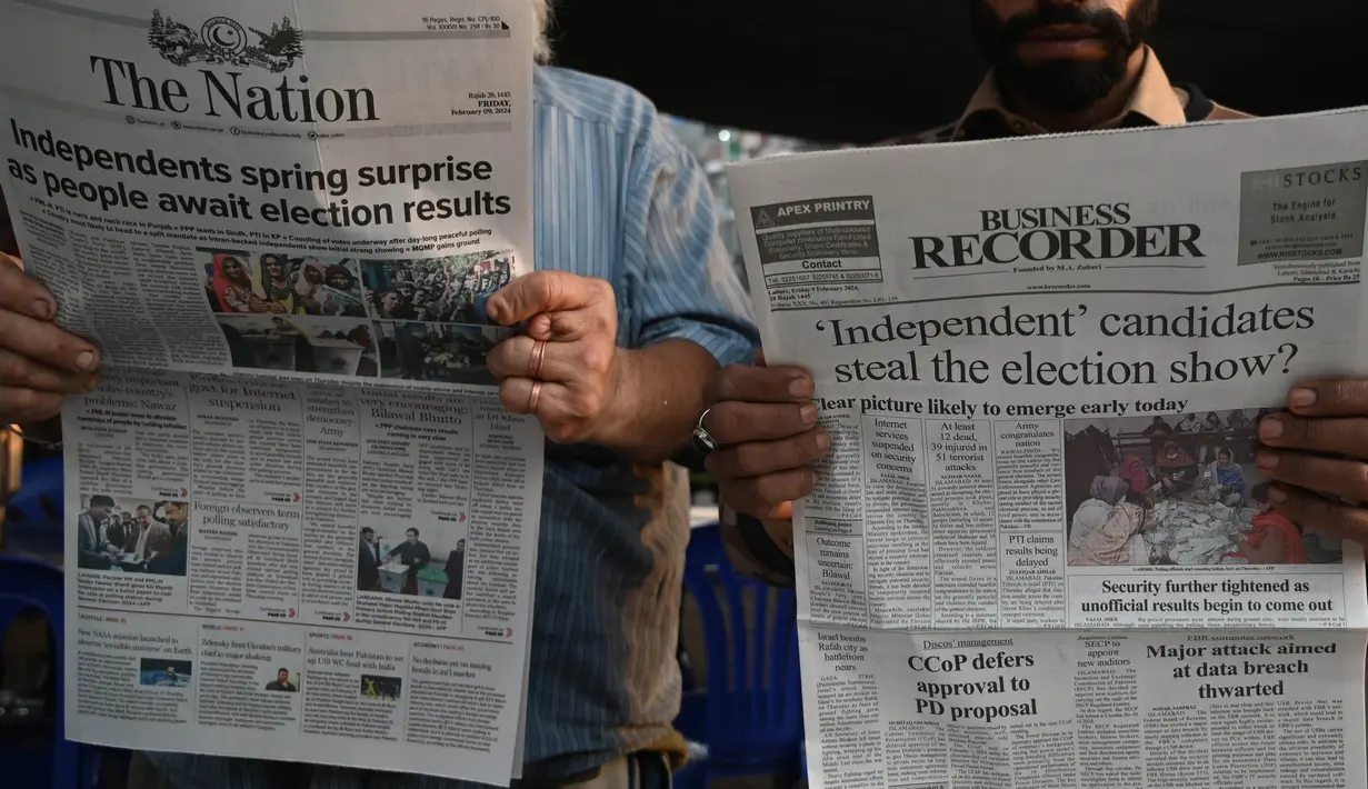 Pakistan sedang berjuang untuk pulih dari bencana krisis ekonomi dan meningkatnya kekerasan militan dalam lingkungan politik yang sangat terpolarisasi. (Aamir Qureshi/AFP)