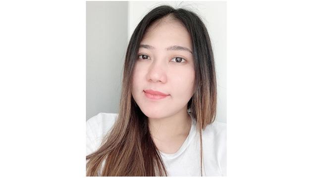 Via Vallen terlihat cantik natural saat tidak menggunakan makeup di wajahnya.