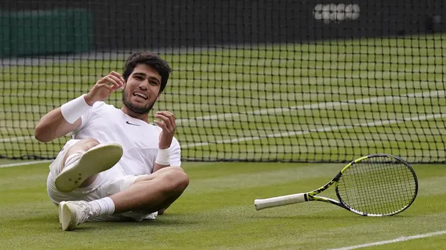 Foto: Raih Gelar Wimbledon 2023 setelah Tundukkan Novak Djokovic, Carlos Alcaraz Putus Dominasi Juara Big Four dalam 20 Tahun Terakhir
