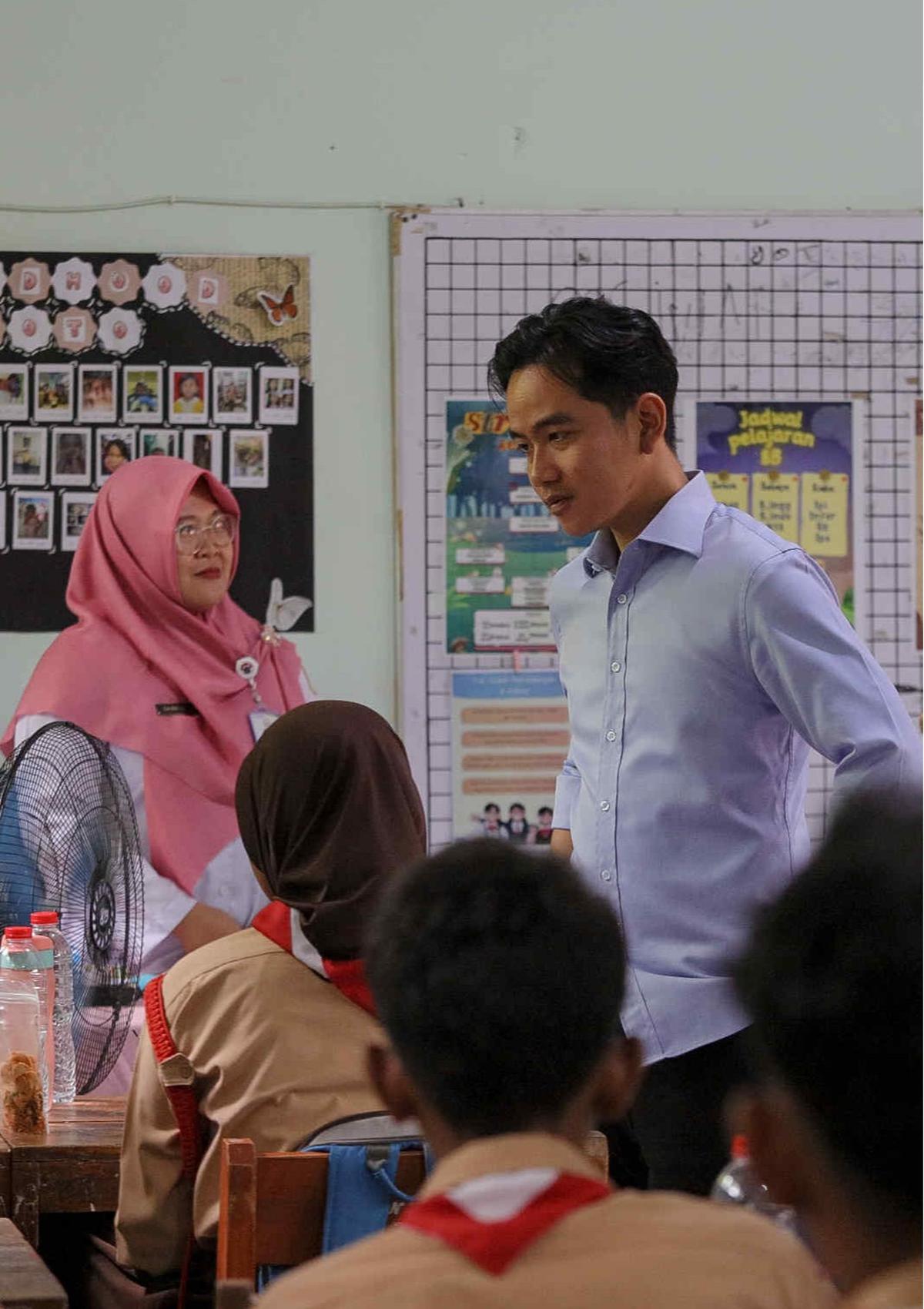 Wapres Gibran Tinjau Uji Coba Makan Bergizi di Jakarta