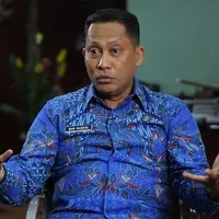 Peredaran narkoba sudah sampai pada taraf mengkhawatirkan, Budi Waseso yang baru saja pensiun dari jabatan sebagai kepala BNN, ungkap jaringan narkoba di kalangan selebriti