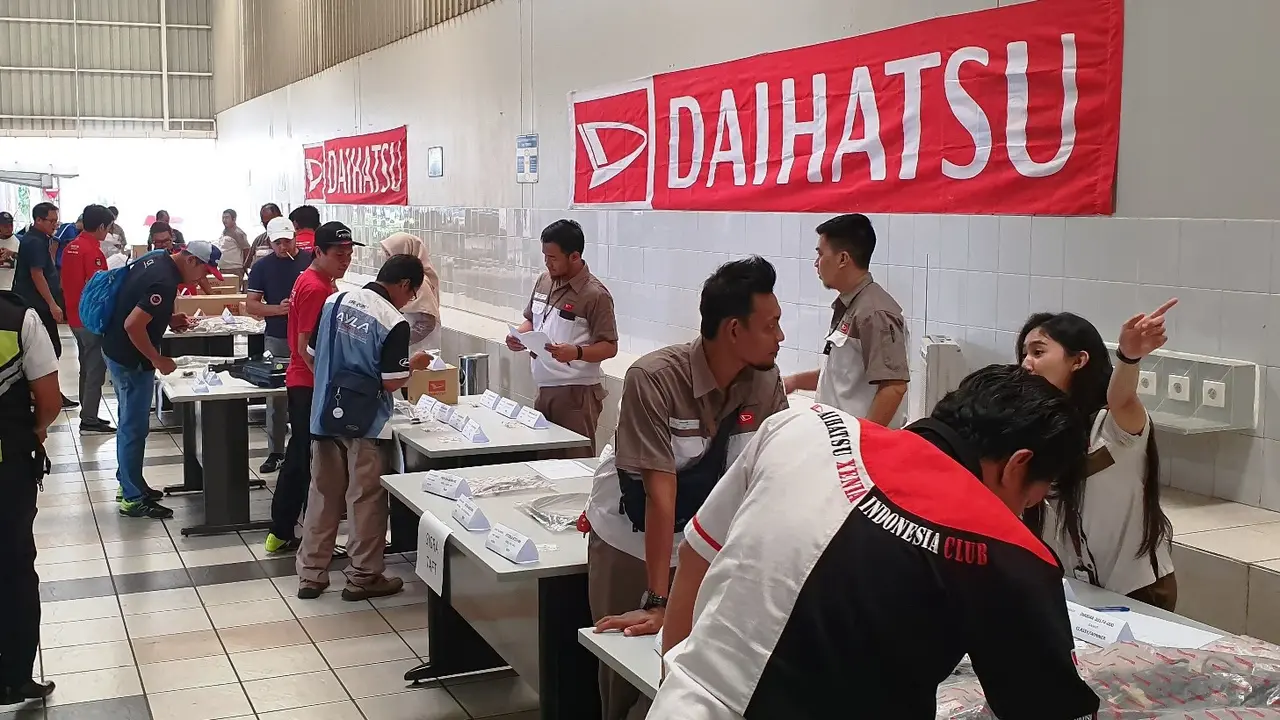 Melihat kebutuhan pemilik kendaraan bermotor, Daihatsu secara resmi menggelar Daihatsu Part Bazaar 2019