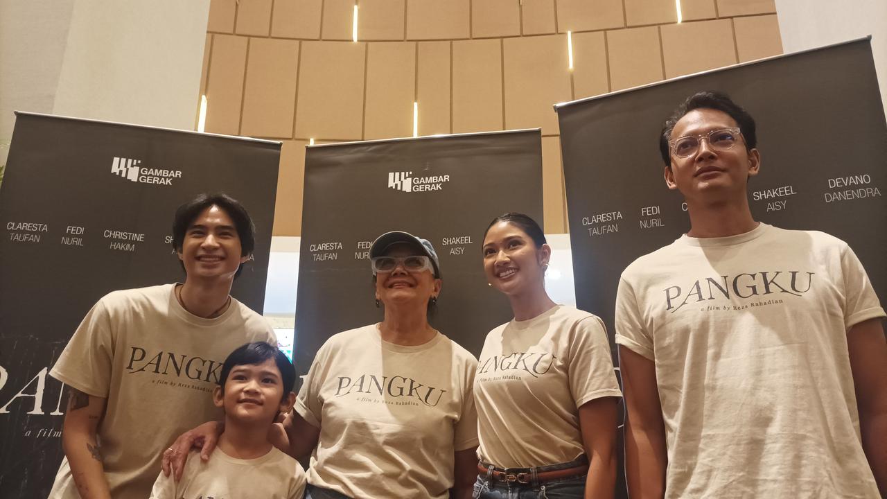 Reza Rahadian Debut Sutradara dalam Film 'PANGKU': Hadirkan Kisah Inspiratif untuk Perempuan