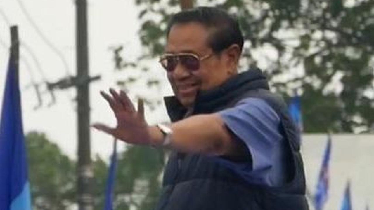 Turun Gunung, SBY Ajak Warga Lumajang Menangkan Prabowo-Gibran