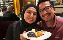 Potret Mesra Ferry Maryadi & Deswita Maharani Sudah 13 Tahun Menikah, Dulu Akad di Hadapan Sang Ibunda yang Sakit Parah