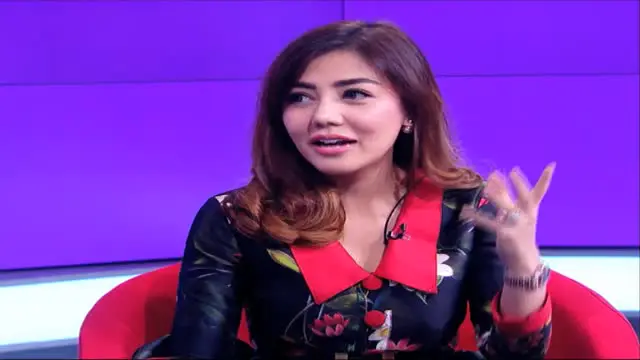 Dear Haters: Ini yang Bikin Bella Shofie Ceraikan Suryono