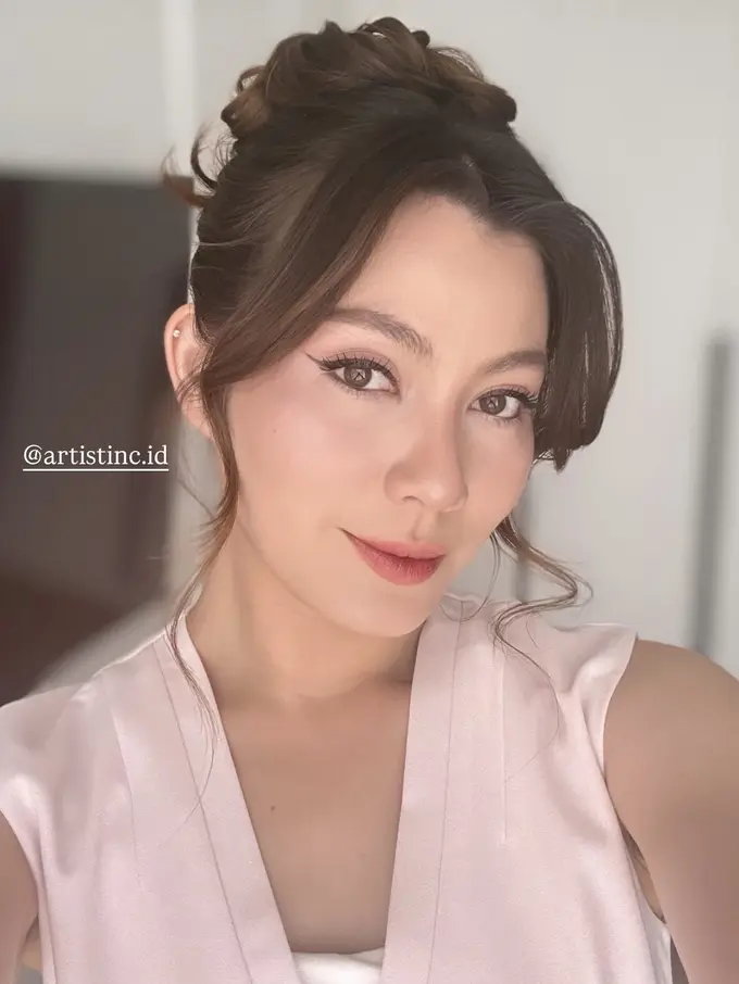 Perawatan Wajah Haviza Devi Anjani