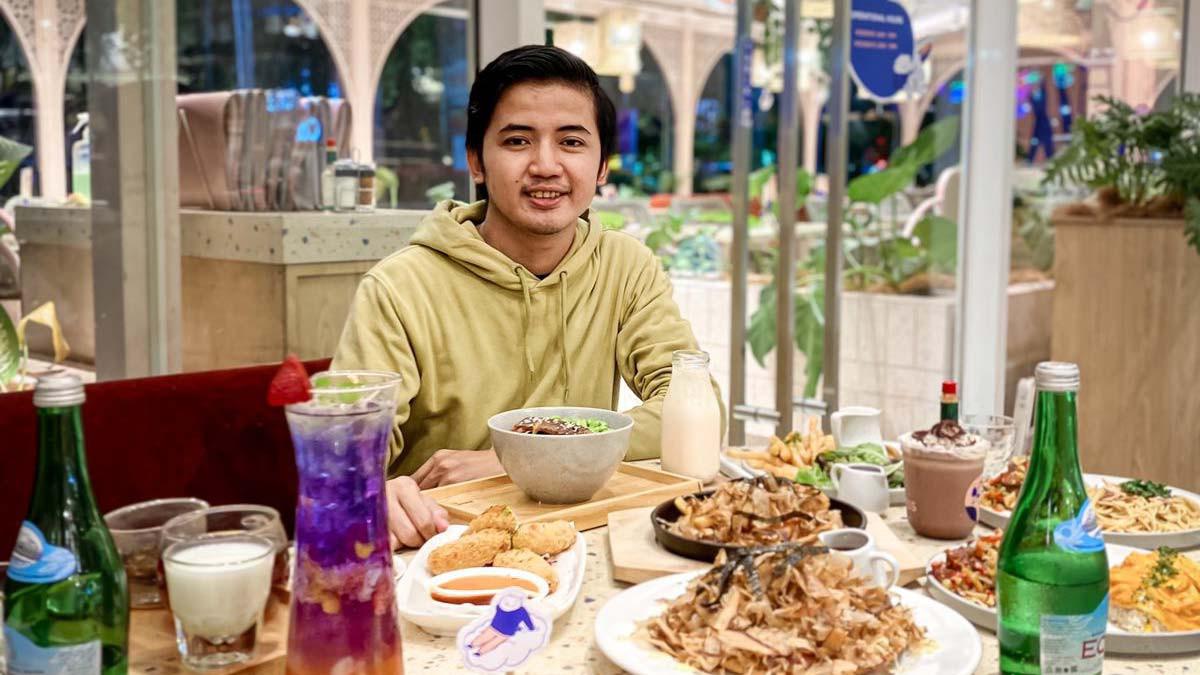 Cerita Oki Setiandi, Mantan Buruh yang Sukses Menjadi Influencer