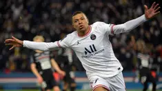 Paris Saint-Germain sukses meraih tiga poin saat menjamu Rennes pada laga pekan ke-24 Liga Prancis 2021/2022, Sabtu (12/02/2022) dini hari WIB. (AFP/Julien De Rosa)