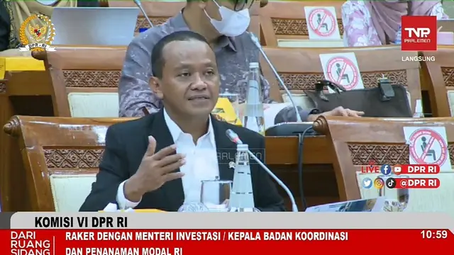 Rapat Kerja dengan Menteri Investasi/Kepala Badan Koordinasi dan Penanaman Modal RI Bahlil Lahadalia dengan Komisi VI DPR RI.