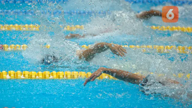 Foto: Jason Donovan Menangkan Adu Cepat 50 Meter Gaya Bebas Putra di Kejurnas Akuatik 2026
