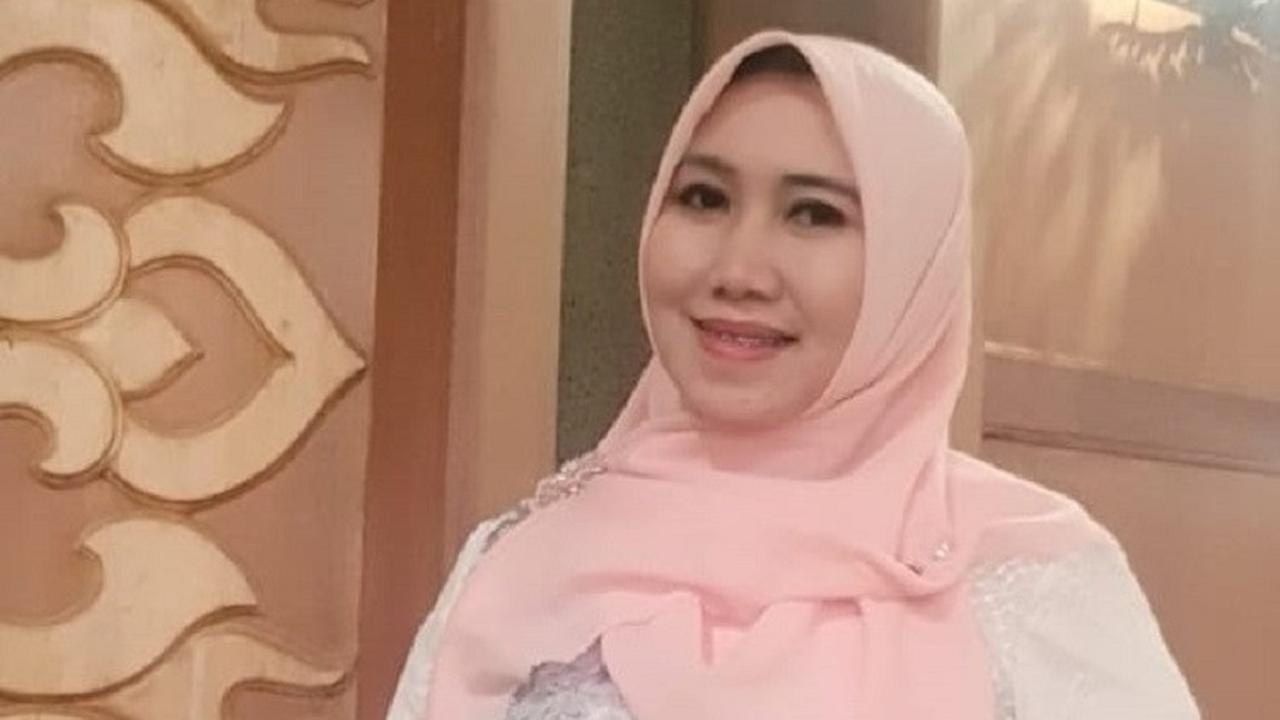 Aktivis Perempuan Surabaya Lia Istifhama. (Foto : istimewa)