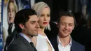 (Ki-ka) Para pemain film, Oscar Isaac, Jennifer Lawrence dan James McAvoy berpose ketika menghadiri premiere film "X-Men: Apocalypse" di London, Inggris, Senin (9/5). (DANIEL Leal - Olivas/AFP)