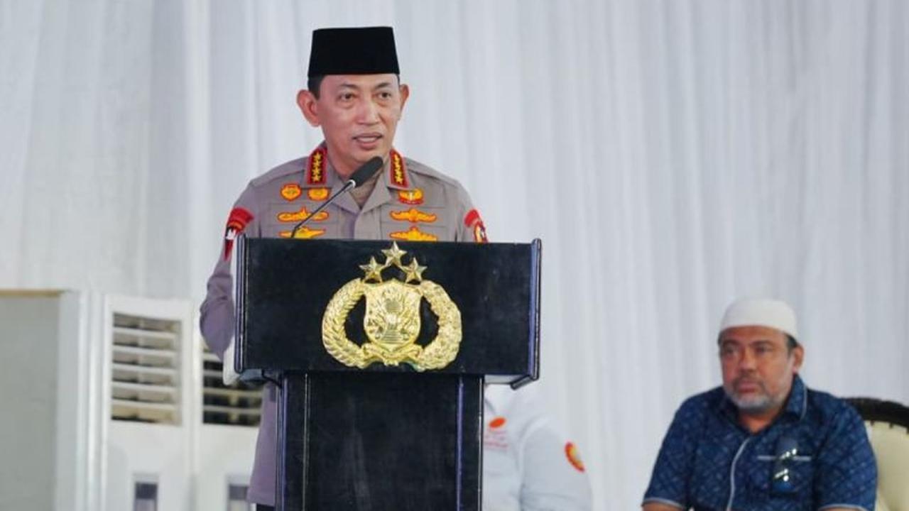 Ribuan Hadir di Maulid Nabi, Kapolri Ajak Jaga Persatuan Bangsa: Jangan Sampai Gagal Jadi Negara Maju!