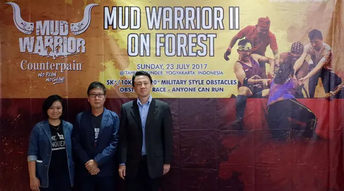 Konferensi pers Counterpain Mud Warrior on Forest di FX Sudirman, Jakarta.