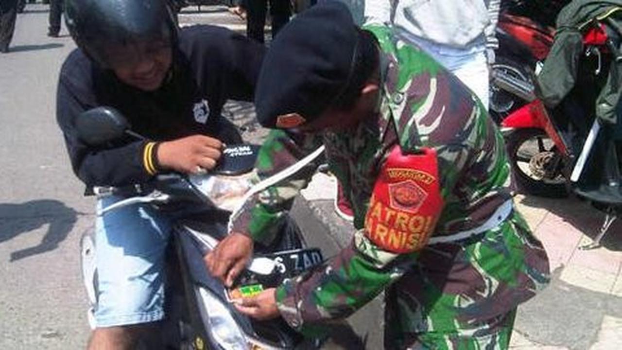 Kasad perintahkan Puspom razia mobil non dinas pengguna atribut TNI