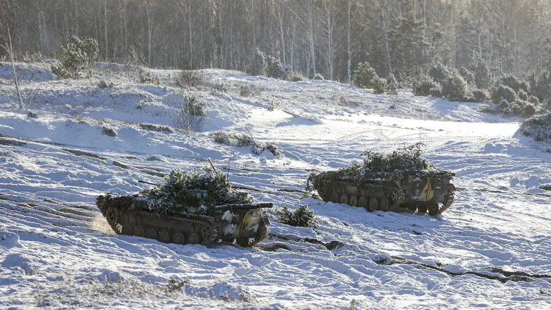 FOTO: Rusia - Belarusia Gelar Latihan Militer Bersama