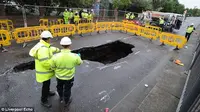 Sinkhole di Liverpool, Inggris. (Liverpool Echo)