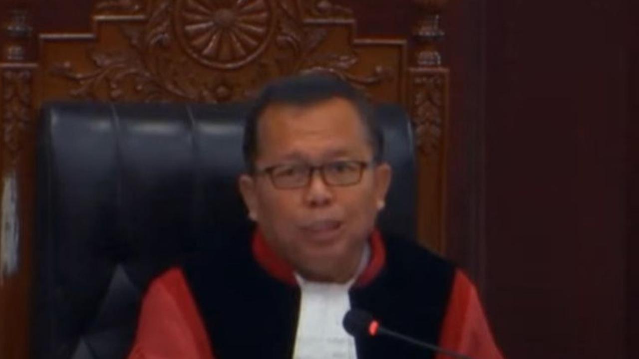 VIDEO: Garang Hakim MK Singgung Polemik Ijazah Jokowi & Gibran, Beri Nasihat Tajam di Sidang