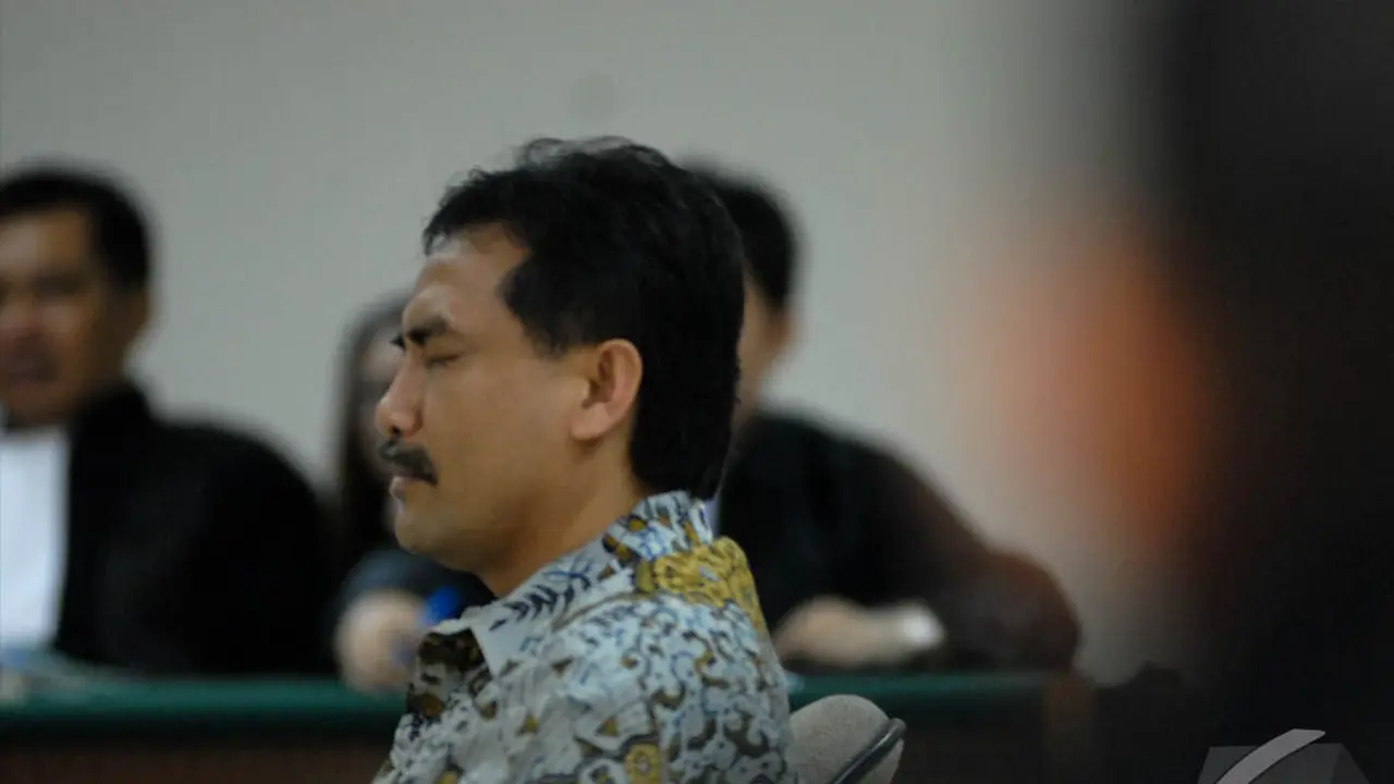  Ekspresi Andi Mallarangeng Menjelang Tuntutan Jaksa