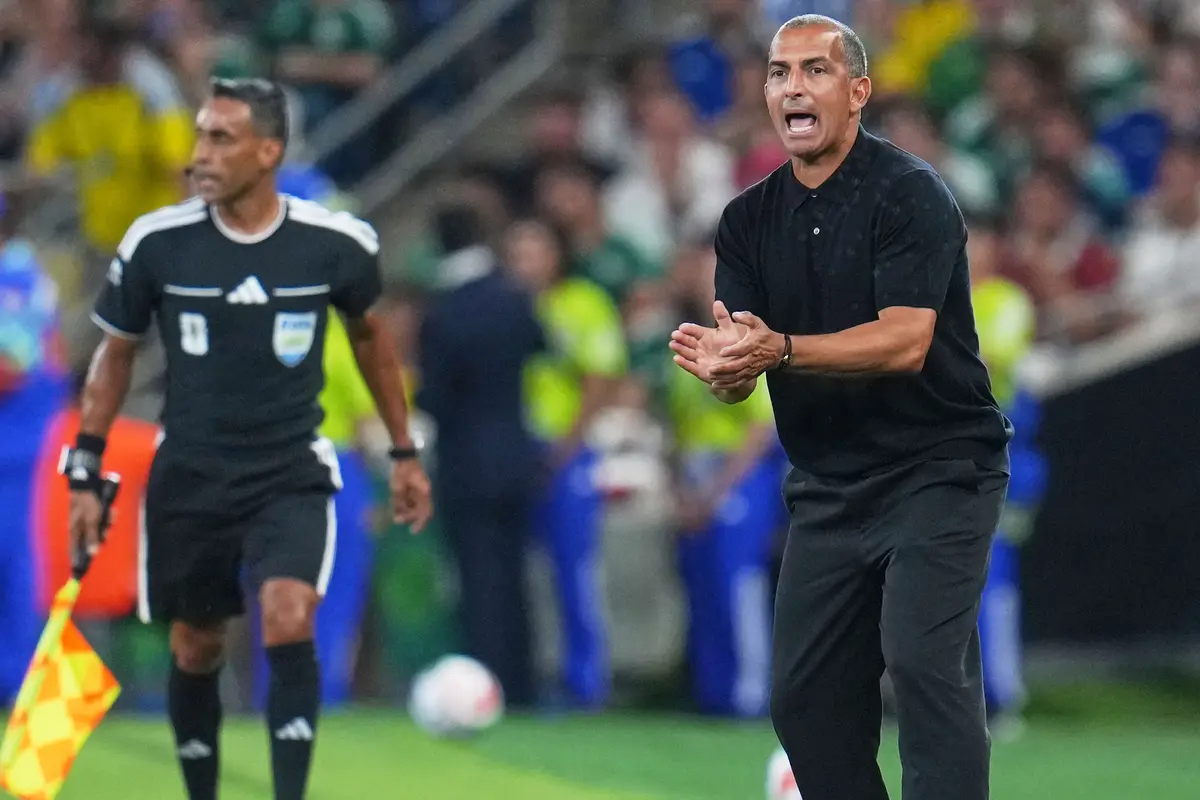 Foto: Tunisia Pecat Pelatih di Awal Turnamen Piala Dunia 2026 Buntut Kekalahan Telak dari Swedia