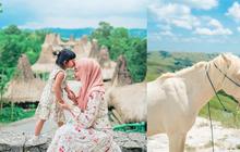 5 Potret Liburan Ria Ricis dan Moana di Sumba, dari Naik Kuda hingga Main Kano di Sungai