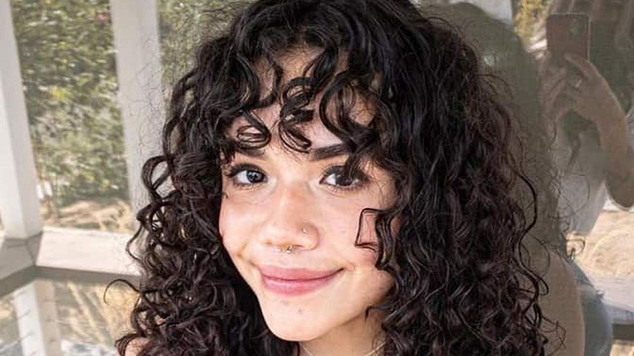 Ini Dia Gaya Rambut Wanita 2025 yang Bisa Mengubah Total Penampilanmu!