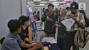 Gelaran bursa kerja yang digelar di Pusat Perbelanjaan Thamrin City, Tanah Abang hingga Kamis (13/3/2025). (Liputan6.com/Angga Yuniar)