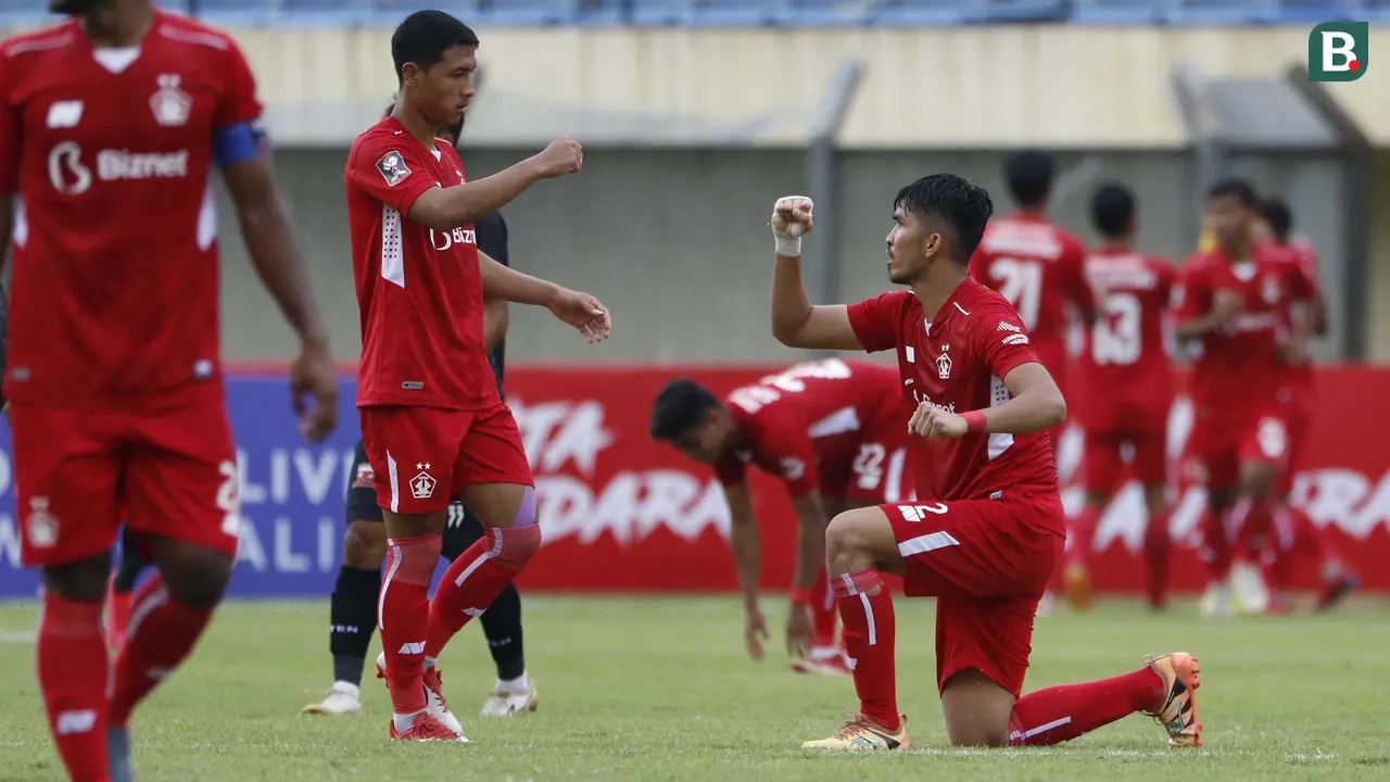 FOTO: Kalah 1-2 dari Persik Kediri, Madura United Berpeluang Tersingkir - Tim Persik Kediri