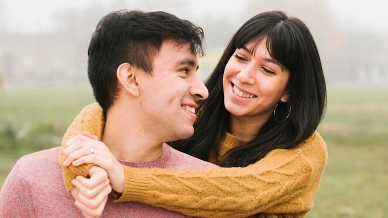 52 Kata-kata Manis dan Romantis untuk Pasangan, Penuh Kesan Mendalam
