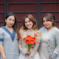 Menjaga pertemanan./Copyright Fimela - Guntur Merdekawan