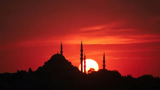 Ilustrasi Maghrib