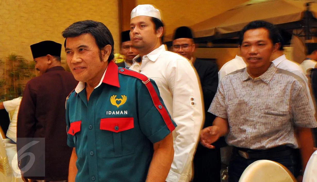 Ketua Umum Partai Idaman (Islam Damai Aman) Rhoma Irama saat tiba di acara deklarasi Partai Idaman di Jakarta, Sabtu (11/7/2015). (Liputan6.com/Yoppy Renato)