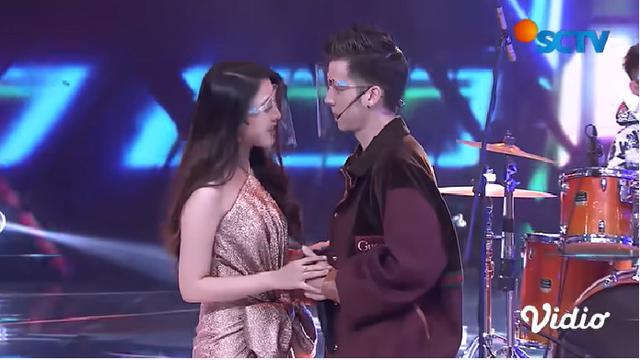 Trending YouTube, Ini 6 Momen Stefan William dan Natasha Wilona di SCTV Awards 2020