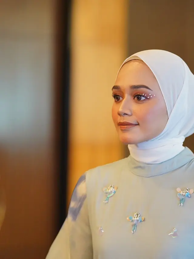 6 Tren Makeup Wardah di London Fashion Week yang Tuai Pujian dari Majalah Amerika