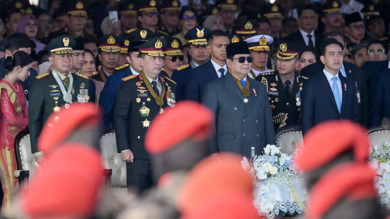 Presiden Prabowo Subianto Pimpin Upacara Puncak HUT Bhayangkara ke-79