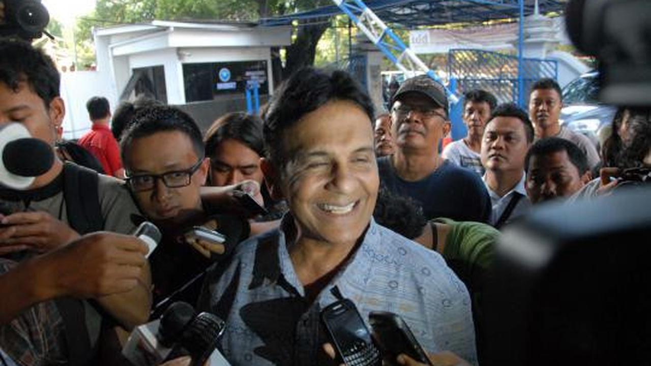 Mark Sungkar datangi kantor BNN untuk tengok anaknya