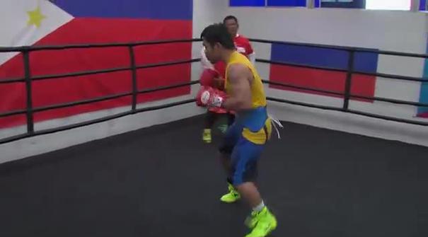 Manny Pacquiao melakukan sesi latihan terkhirnya  di Loas Angles sebelum berangkat ke Las Vegas untuk menantang Floyd Mayweather Jr di MGM Arena pada Minggu (2/5/2015).