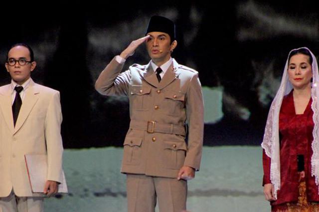 Pentas Dharma Gita Maha Guru Usaha Menjaga Nilai Nilai Bung Karno News Entertainment Fimela Com