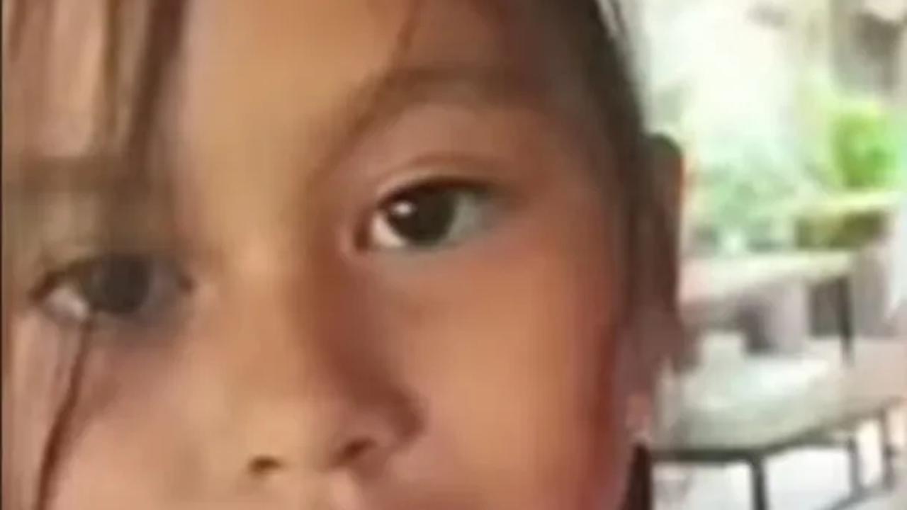 Keren, Siswi Kelas 2 SD ini Fasih Bahasa Inggris Gara-Gara Belajar Sendiri dari Youtube