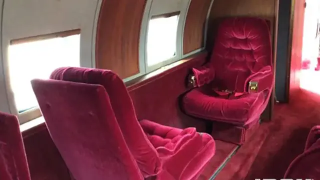 [Bintang] Elvis Presley