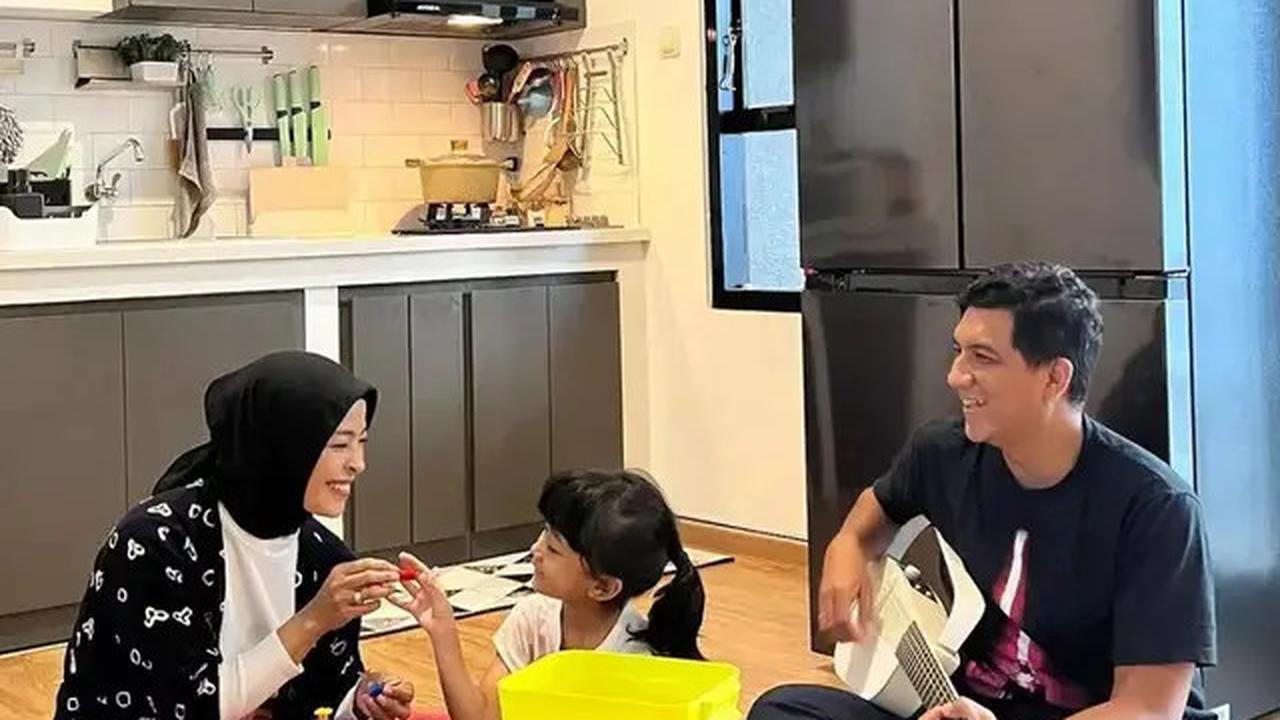 Transformasi Dapur Kayu Minimalis Tantri Kotak, Dari Klasik ke Modern